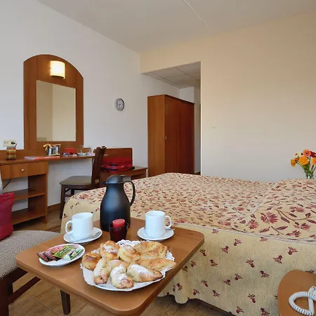 аугуста Хотел Хисаря