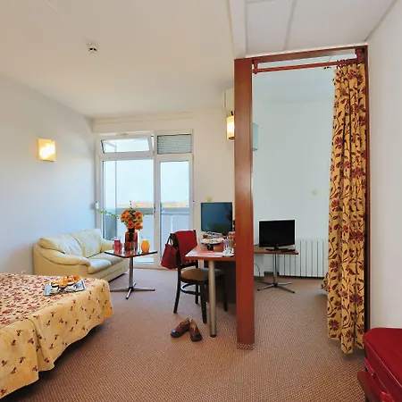 Augusta Hotel Hisarea