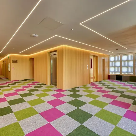 Hotel Augusta 3*