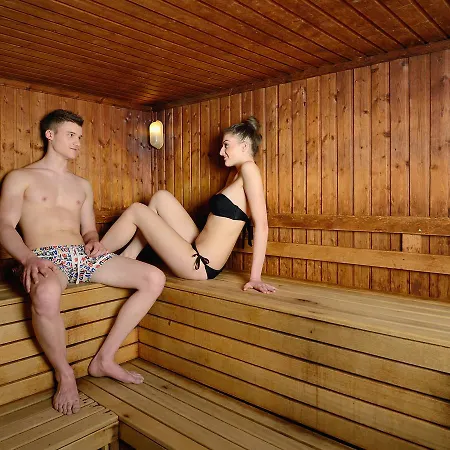 Хотел аугуста 3*